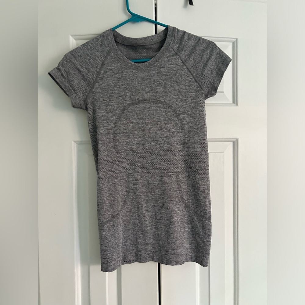 Lululemon swiftly tech